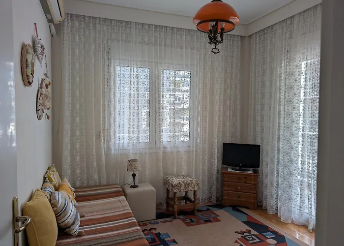 Waterfront Apartman *